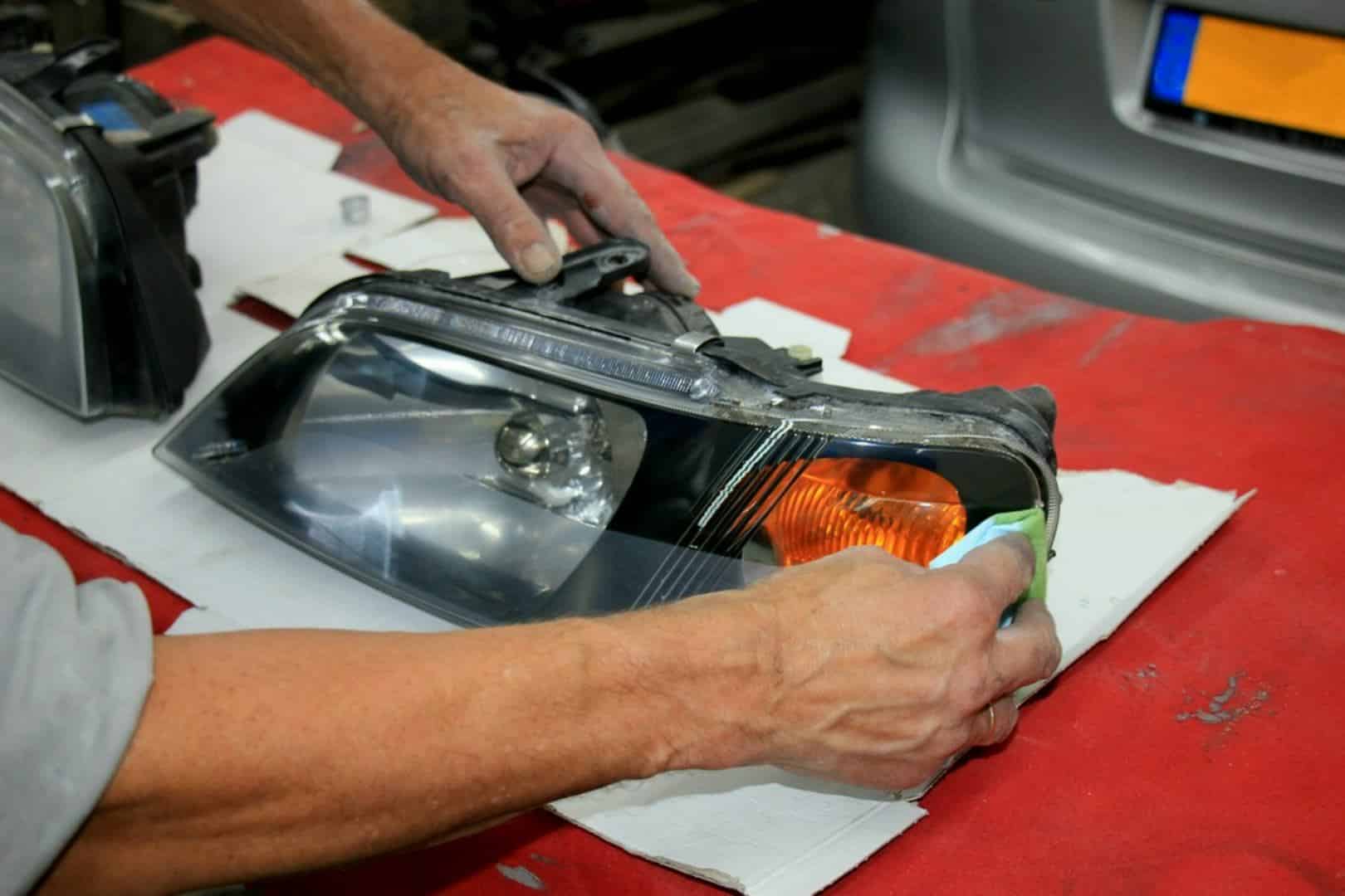 regeneracja reflektorów